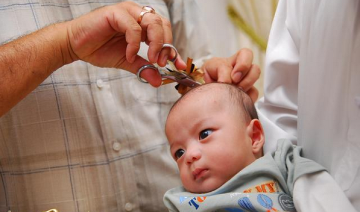Panduan Memotong Rambut Bayi Saat Pelaksanaan Ibadah Aqiqah